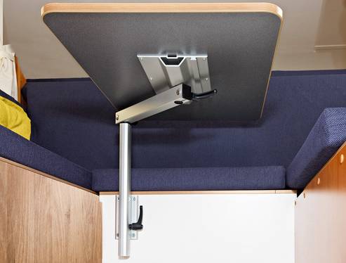 Svängbart bord i aluminium